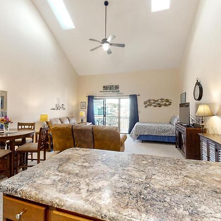 Отель Golf Colony At Deerfield 26H Surfside Beach Экстерьер фото